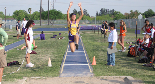 SB girls track2 SB girls track2