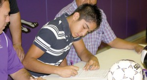 Carlos Zuniga pic2