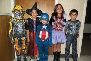 Derrick Gonzalez, 6, Kayla Gonzalez, 7, Daniel Angalo, 4, Alexis Hernandez, 9, and Ruben Hernandez, 7