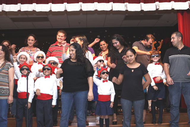 Dr Cash Christmas Concert pic2-12-26-12