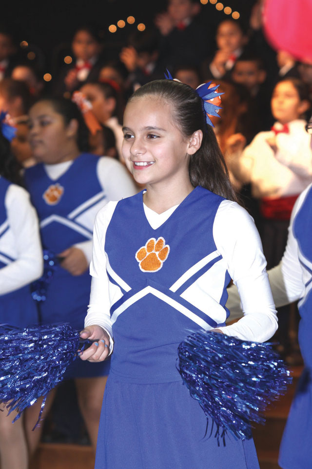 Dr Cash Christmas Concert pic5-12-26-12