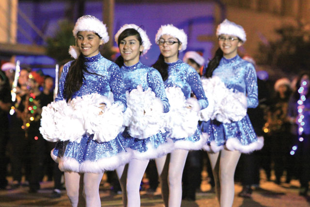 SB Christmas Parade pic14-12-12-12