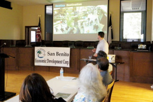 (Staff photo by Michael Rodriguez) Todd Meyer of Gignac Architects and the SWA Group is seen giving a presentation of a conceptual master plan of the ResacaWalk project. Meyer’s presentation was made Thursday at a San Benito Economic Development Corporation town hall meeting called to gain public input.
